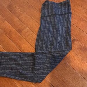 Lululemon cropped leggings